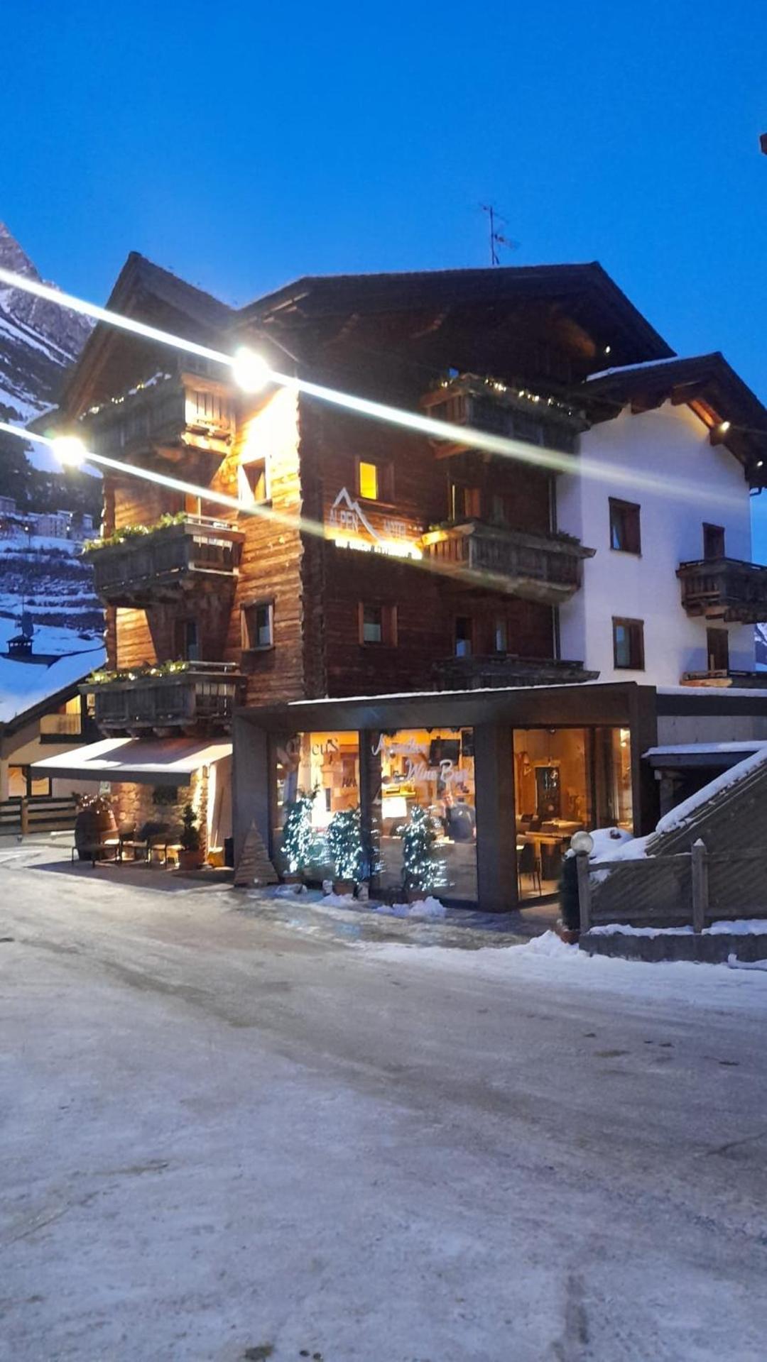 Alpen Hotel Chalet Pradelle Екстериор снимка